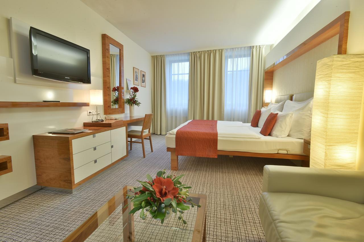 Hotel St. Joseph Royal Regent Karlowe Wary Zewnętrze zdjęcie