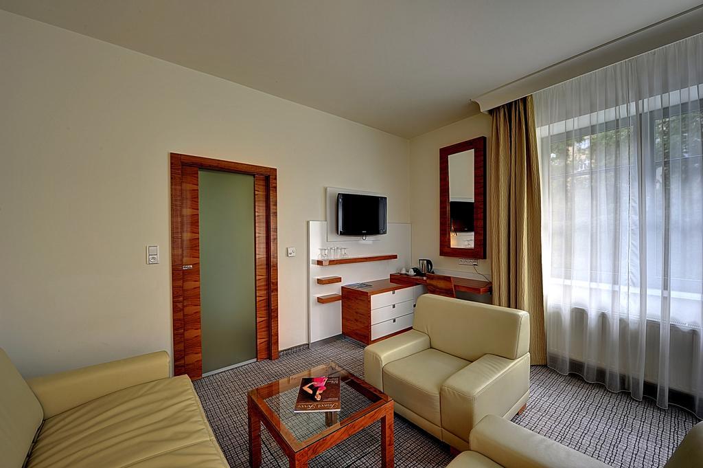 Hotel St. Joseph Royal Regent Karlowe Wary Zewnętrze zdjęcie